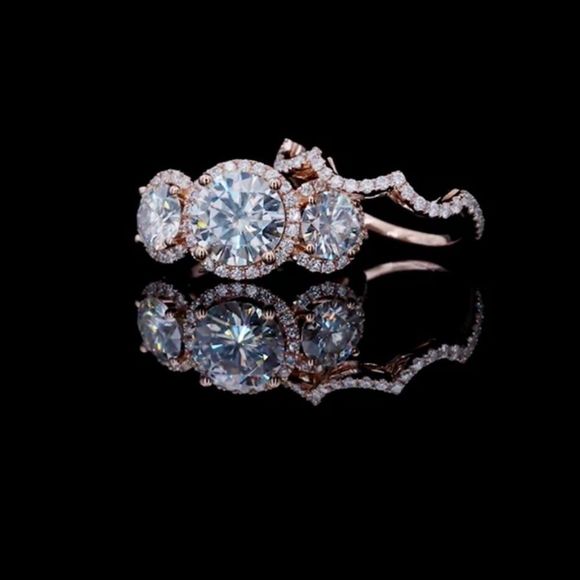 Stunning wedding ring set in 4 ct tw 14kt solid - Picture 2 of 4